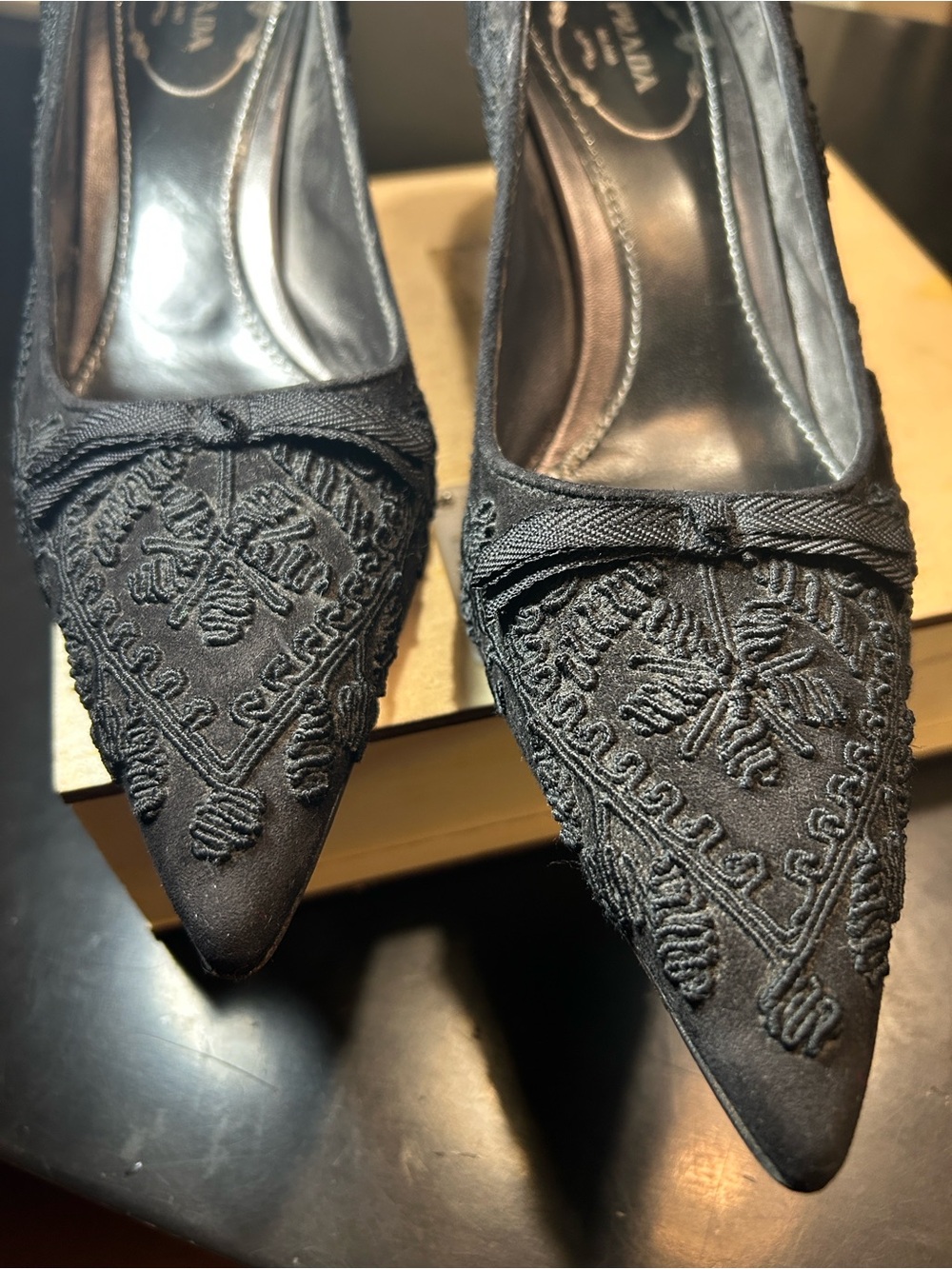 Prada Black Suede Embroidered Pointed-Toe Pumps w Kitten Heel~SALE 2DAY ONLY! - Picture 5 of 6
